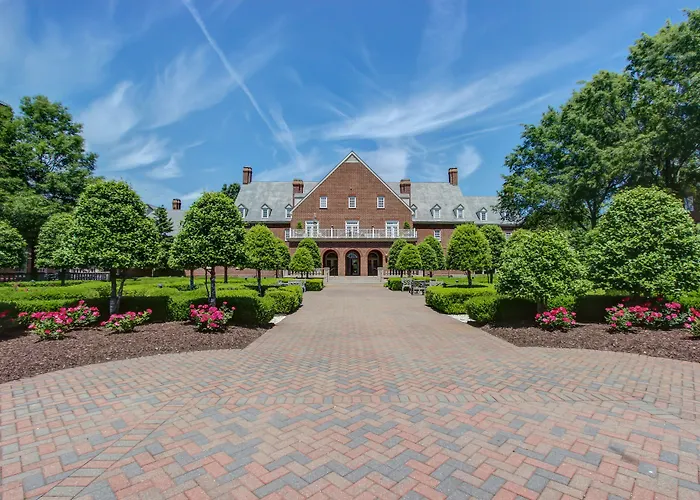 The Founders Inn & Spa Tapestry Collection By Hilton